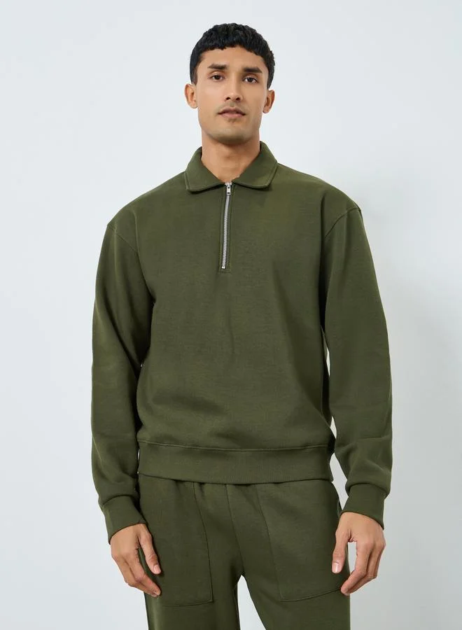 ستايلي طقم منسق من سويت شيرت بسحاب وجوغر للرجال